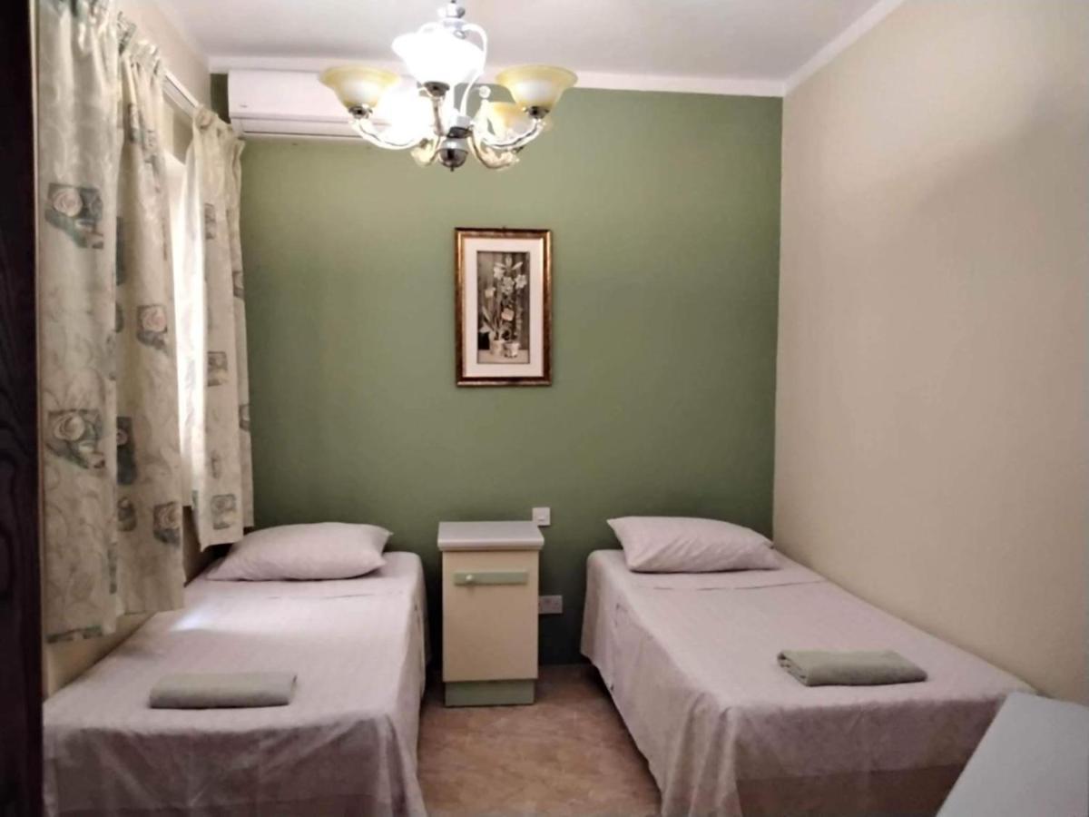 Spacious Apartment In Marsalforn, Gozo エクステリア 写真